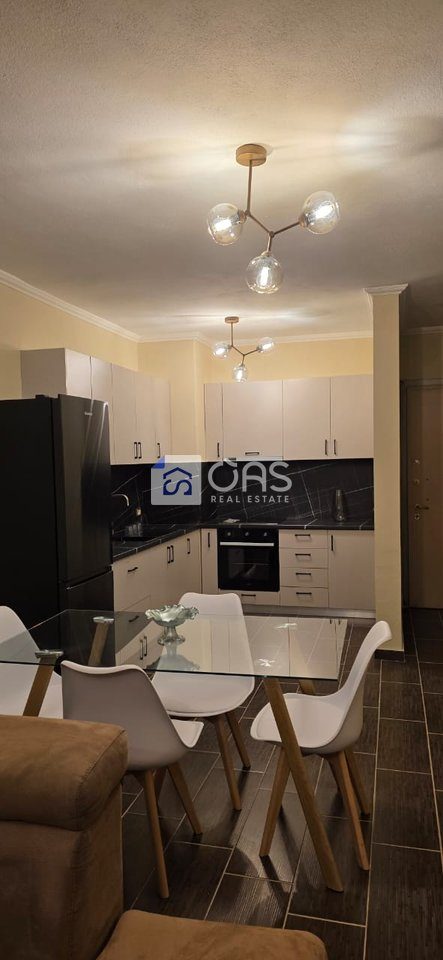 Jepet apartament me qera 2+1+2 tek Misto Mame 2