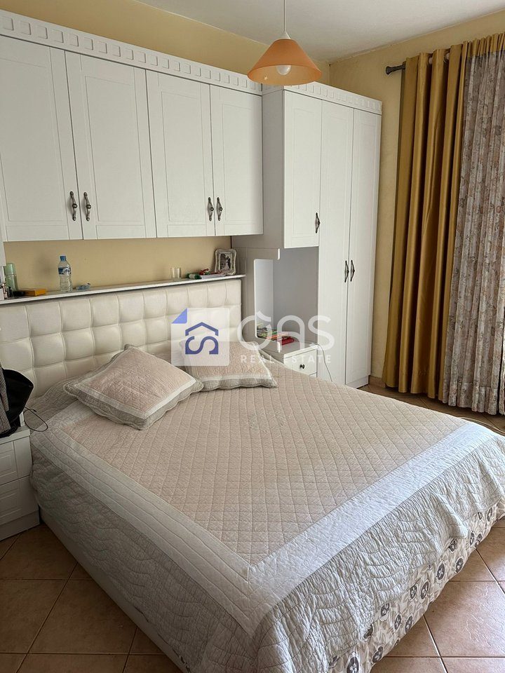 Jepet me qera apartament 2+1 ne Fresk 3