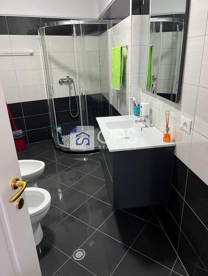Jepet apartament me qera 1+1 ne Astir 4