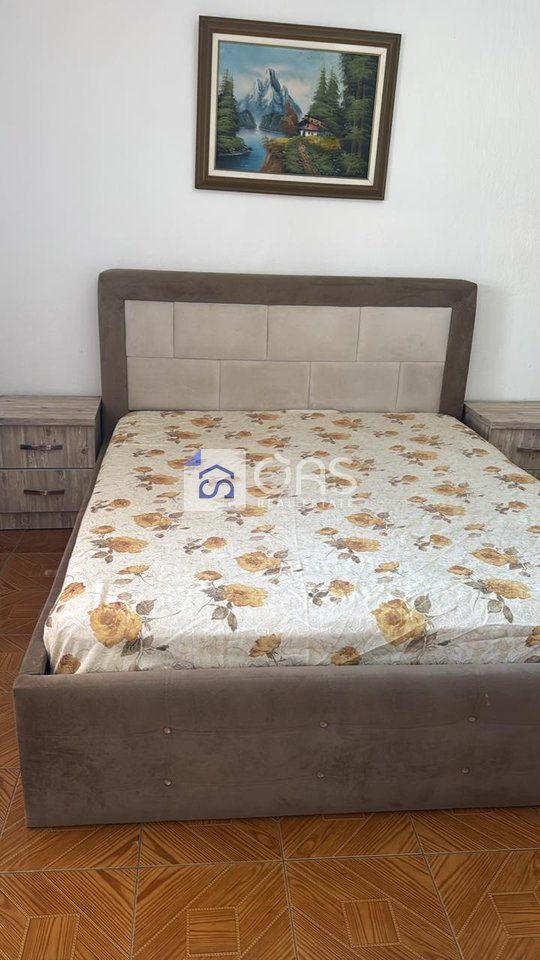 Jepet Apartament me qera 2+1 ish parku (pran pipero dental ) 3