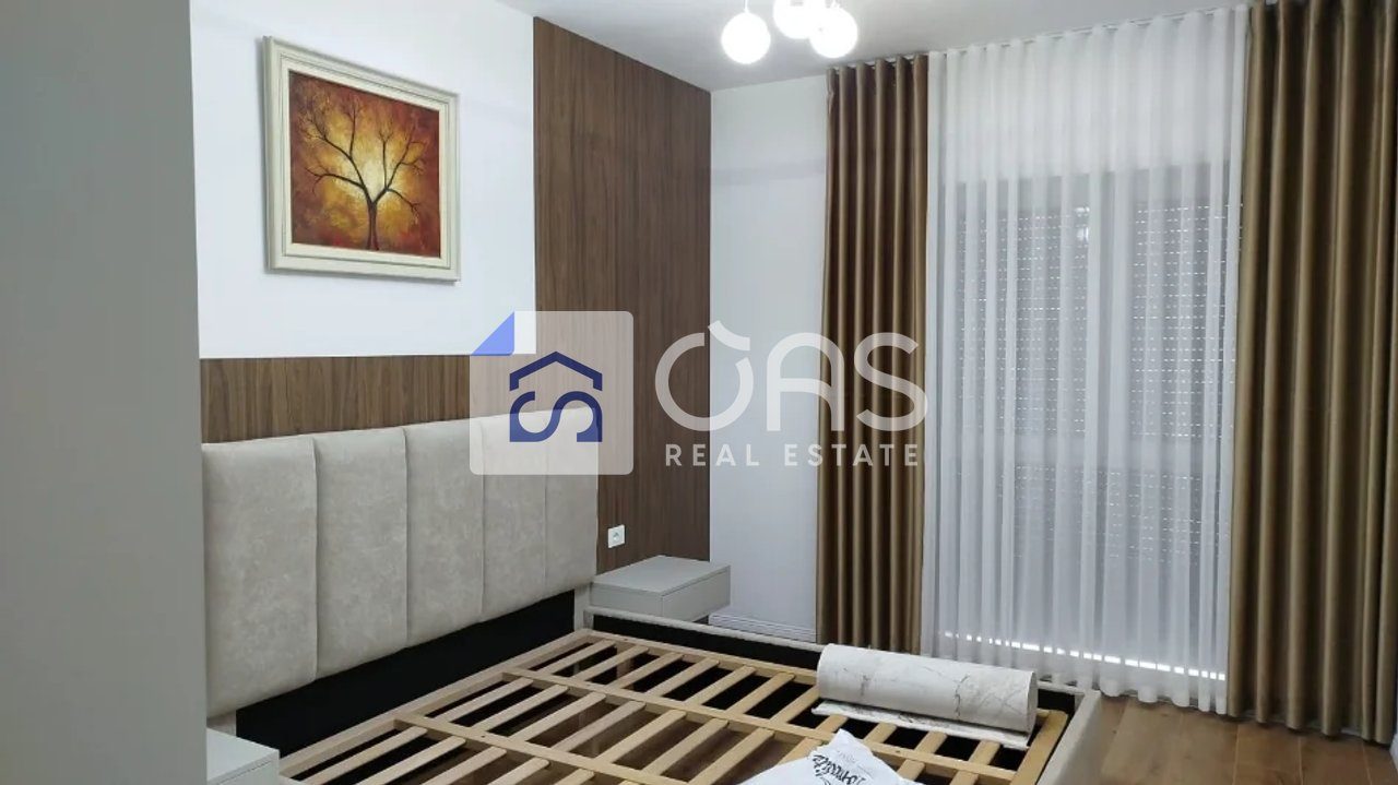 Jepet apartament me qera 1+1 Pazar i Ri 4