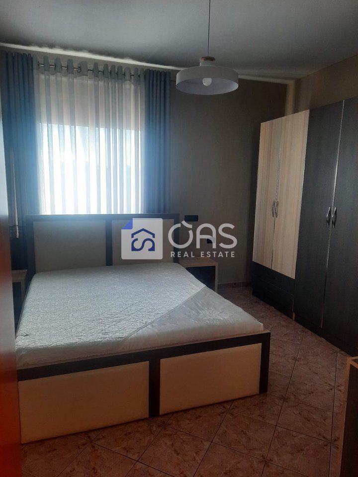 Jepet apartament me qera 2+1+2 tek Kodra e Priftit 3