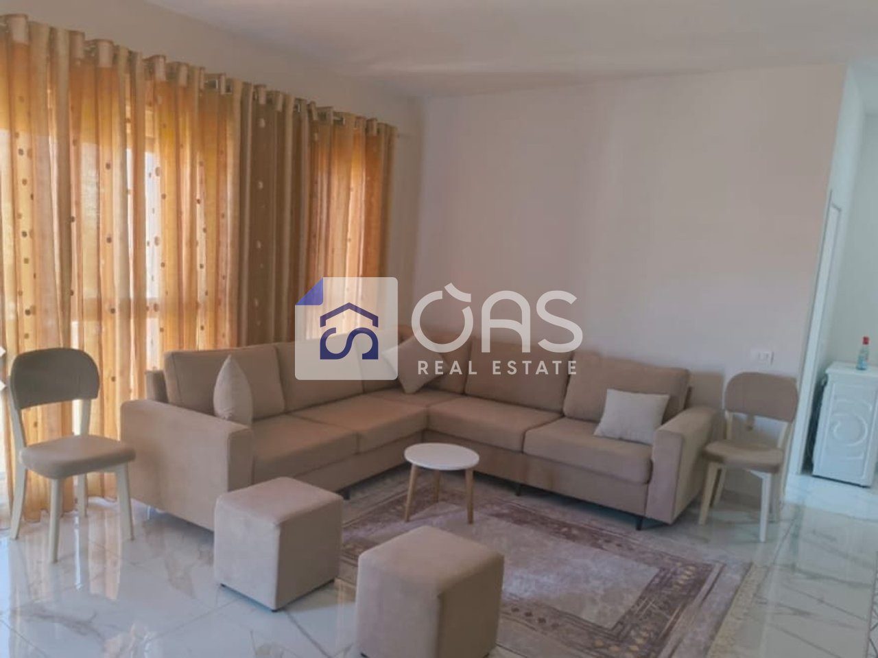 Jepet apartament me qera 1+1 Ne 5 Maj 2