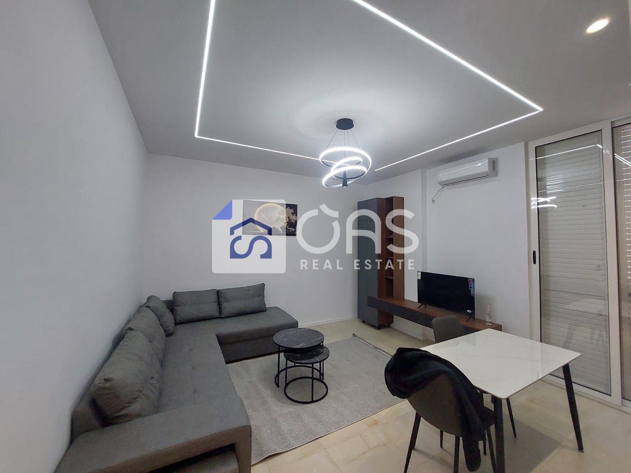 Shitet apartament 1+1 Kodra e Diellit 4