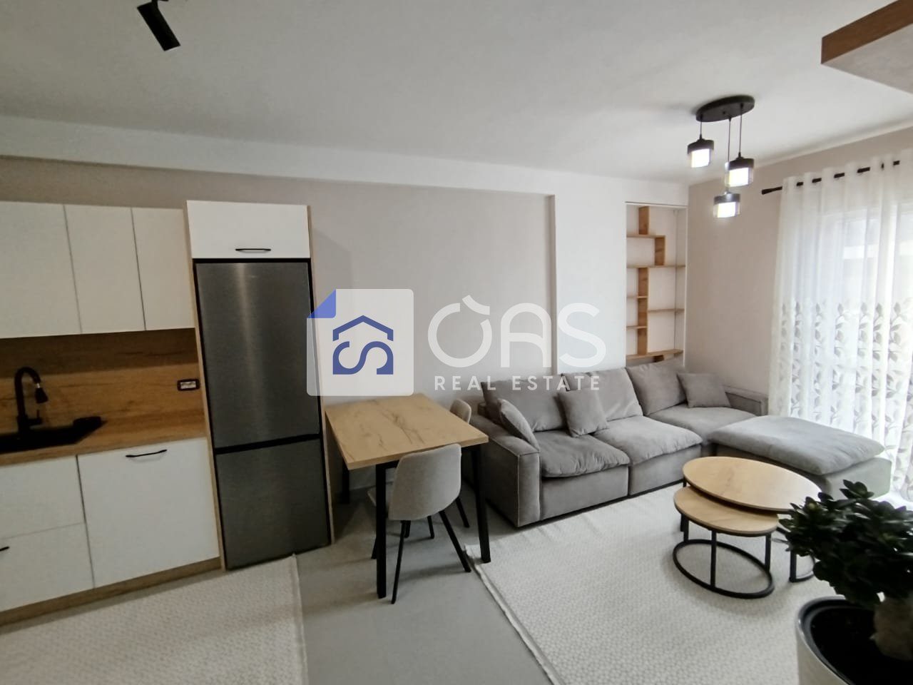 Jepet me qera apartament 1+1+Parking tek Univers City