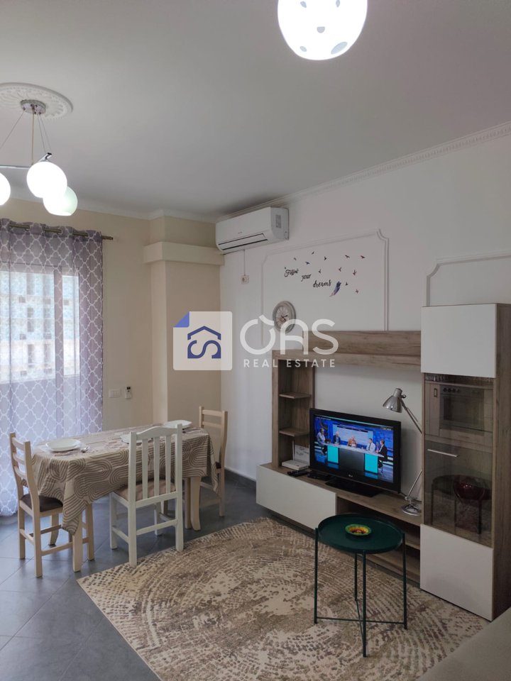 Jepet apartament me qera 1+1 21 Dhjetori