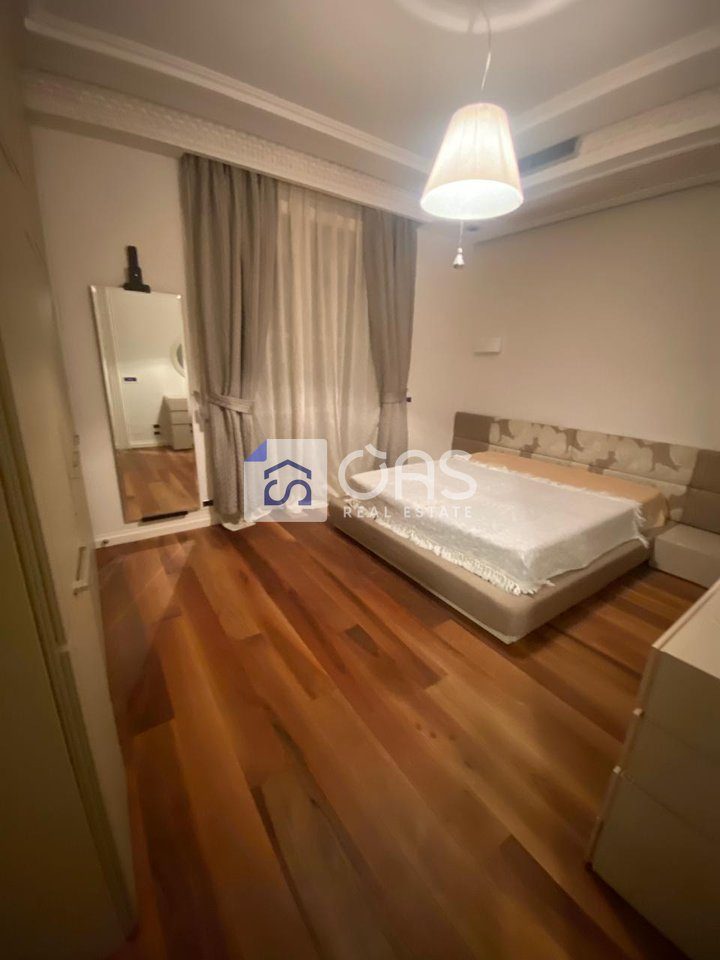 Apartament 1+1 Me Qira në Qendër, Tiranë - 600€ | 75 m² 3