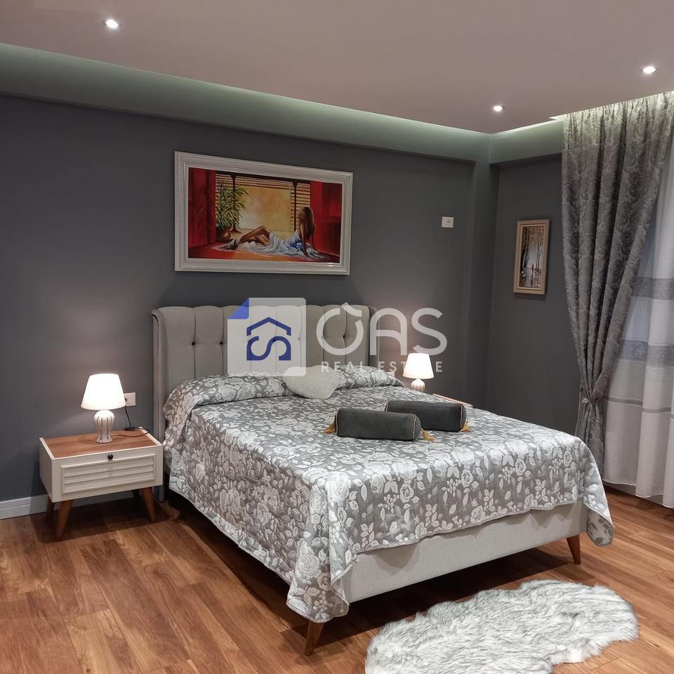 Jepet me qera apartament 1+1 ne Bllok 2
