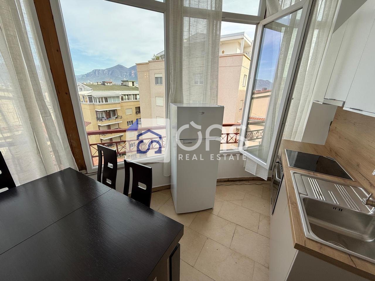 Jepet me qera apartament 1+1 tek Kodra Diellit 3