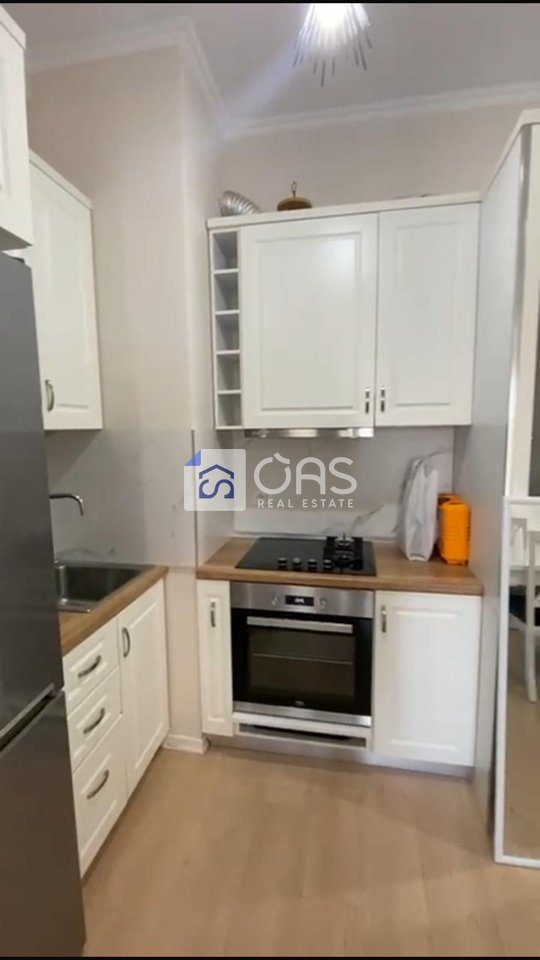 Jepet apartament me qera 1+1 21 Djetori 3