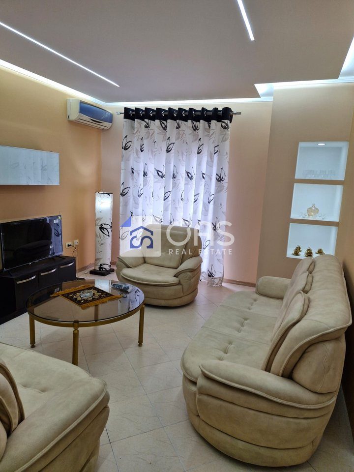 Jepet apartament me qera 2+1 tek Rruga e Kosovareve