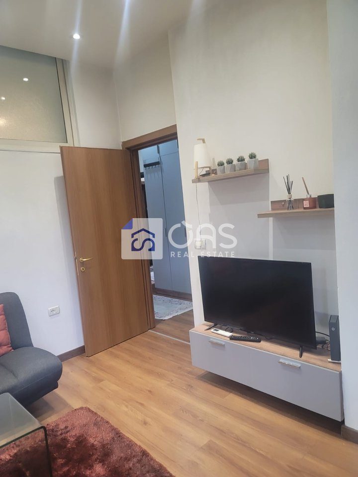 Jepet apartament me qera 1+1 9 Katshete 3