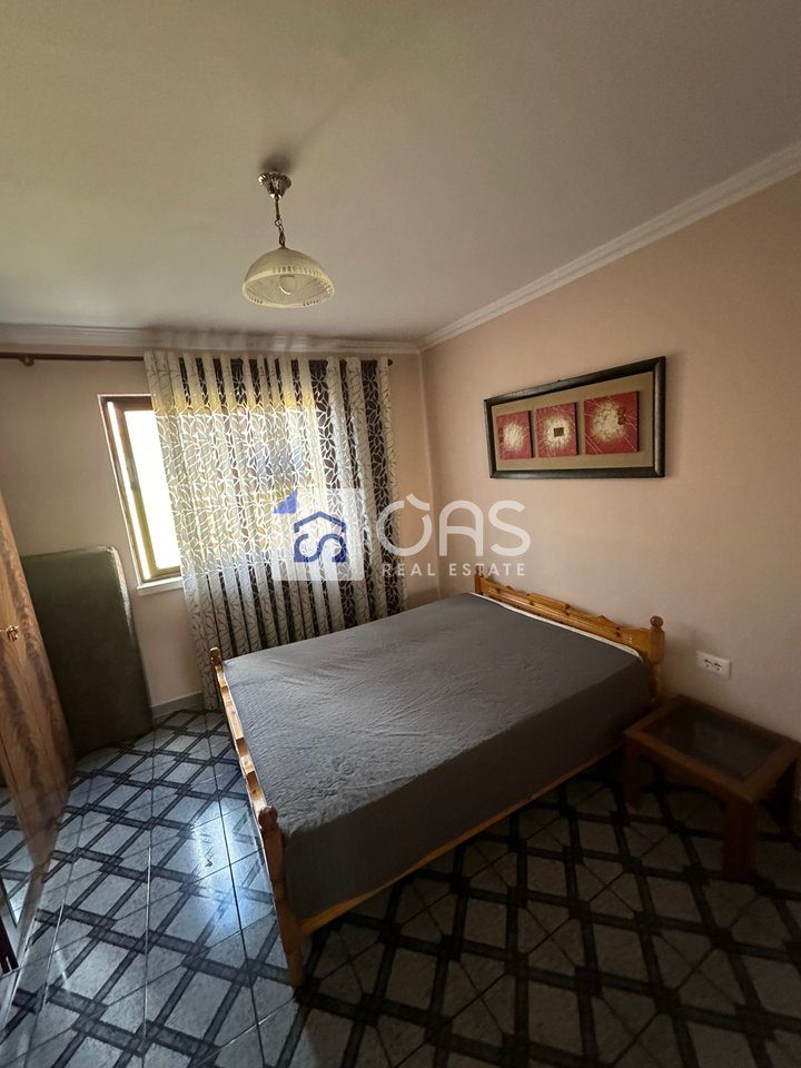 Jepet apartament me qera 1+1 Pallati Me Shigjeta 4