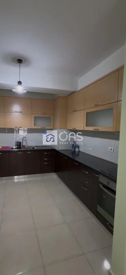 Jepet apartament me qera 1+1 Komuna Parisit 3
