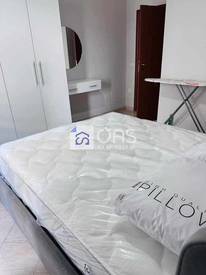 Jepet Apartament me qera 1+1 RRUGA E KAVAJES (perball deliorgjit) 4