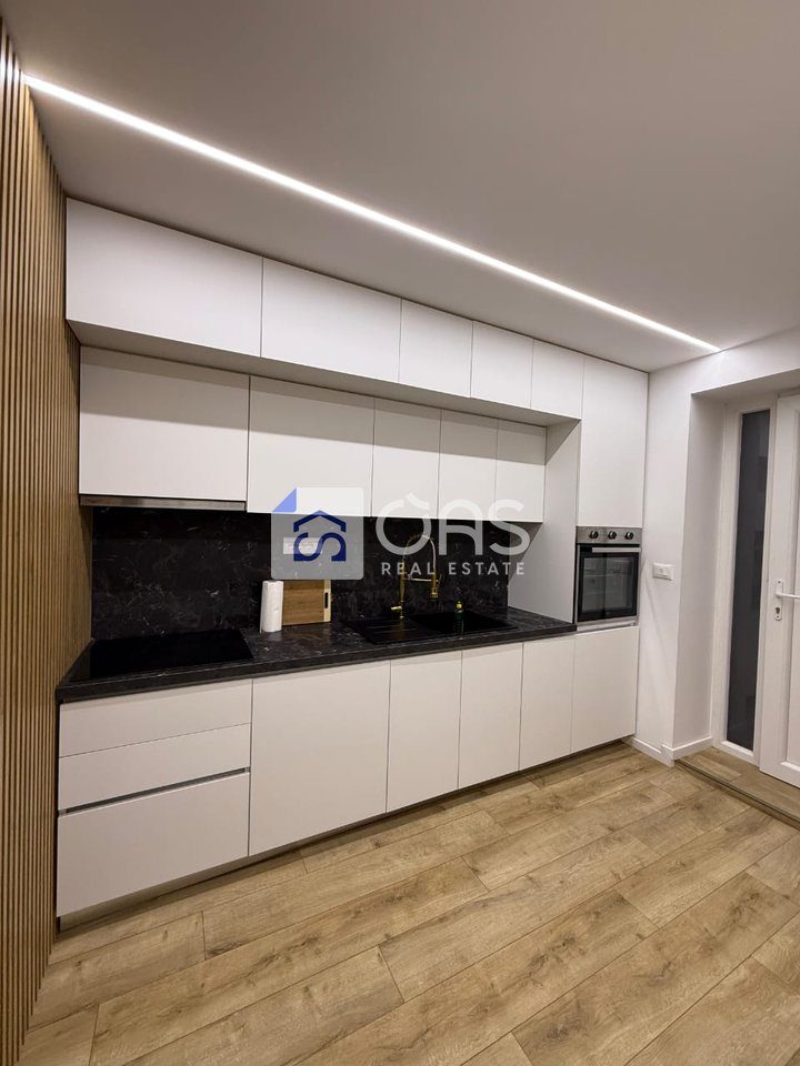 Jepet apartament me qera 1+1 tek 21 Dhjetori