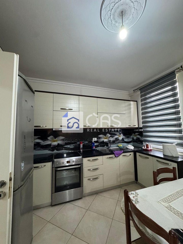 Jepet Apartament me qera 1+1 ASTIR (PRANE OSLOS) 3