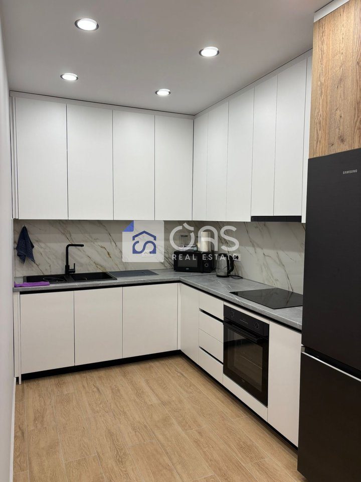 Jepet apartament me qera 2+1 tek Ish Fusha e Aviacionit 2