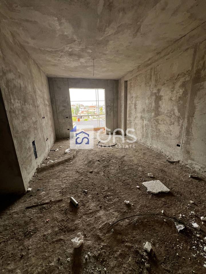 Shitet apartament 2+1 ne Paskuqan 2