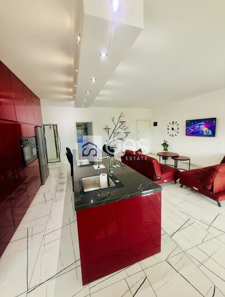 Jepet me qera apartament 2+1 liqeni i thate 3