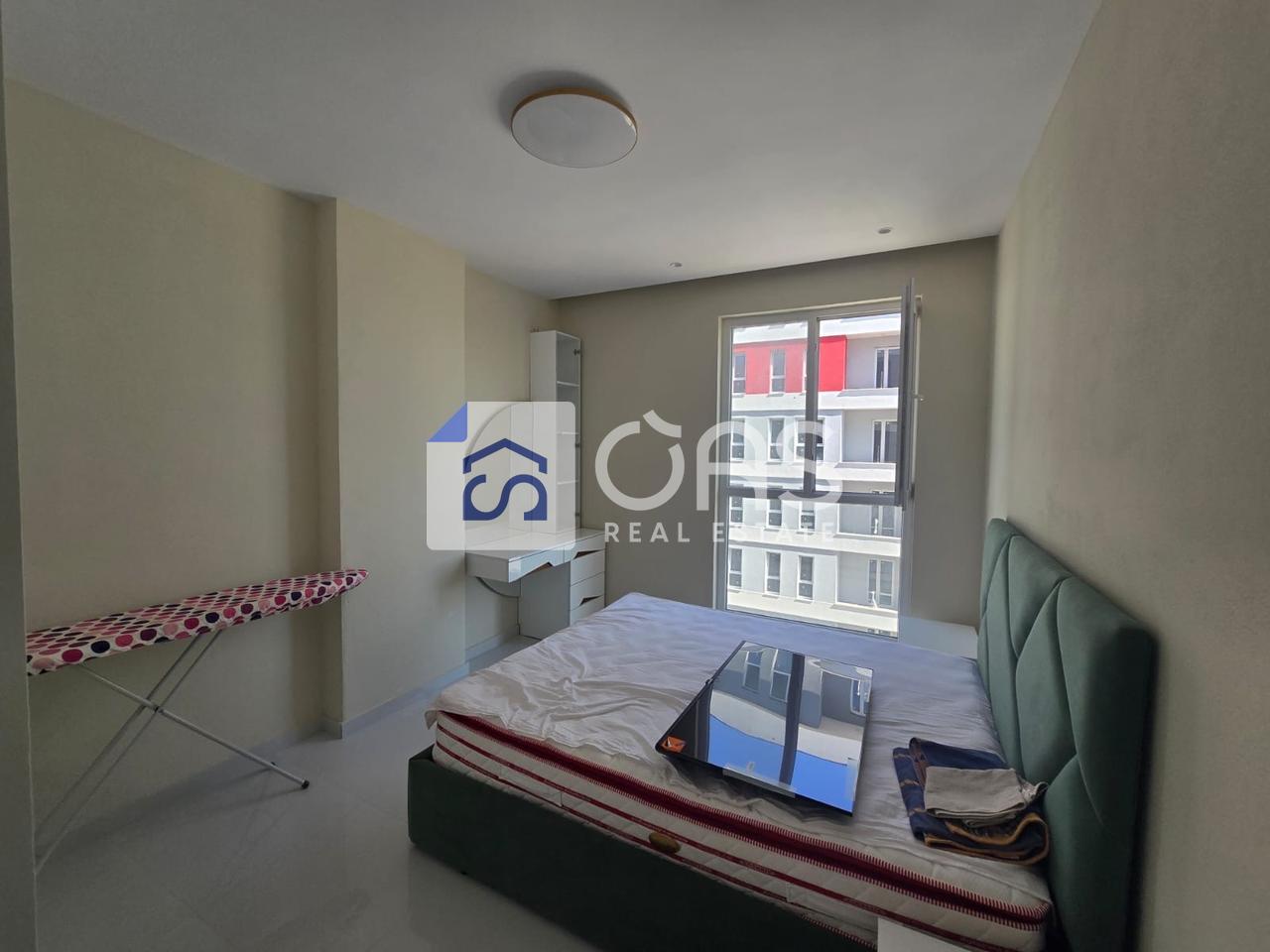 Jepet me qera apartament 1+1 tek Univers City. 4