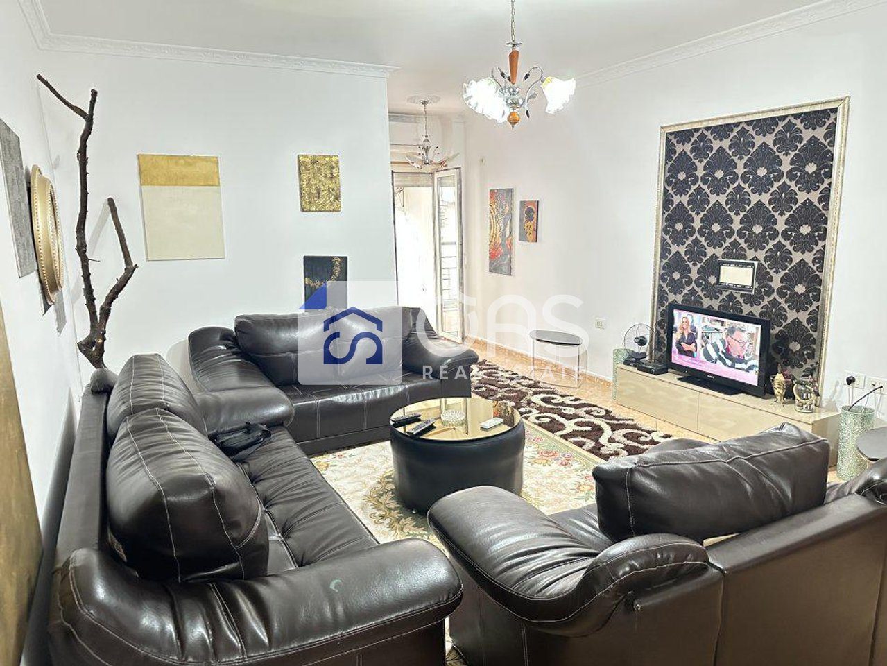 Apartament 2+2 Me Qira në Zogu i Zi, Tiranë - 700€ | 114 m² 2