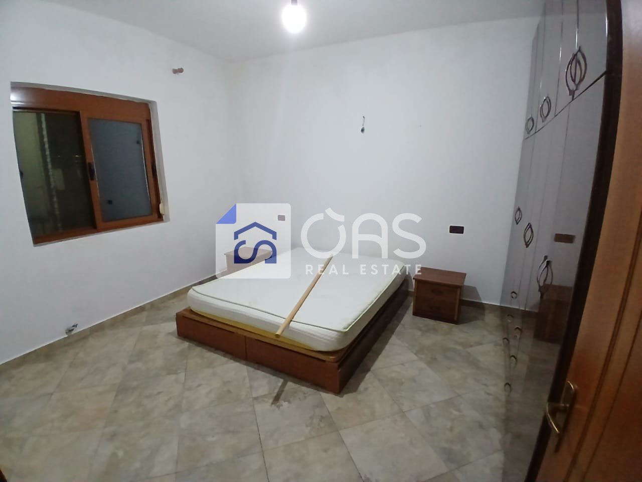 Jepet me qera apartament 2+1 ne Porcelan 2