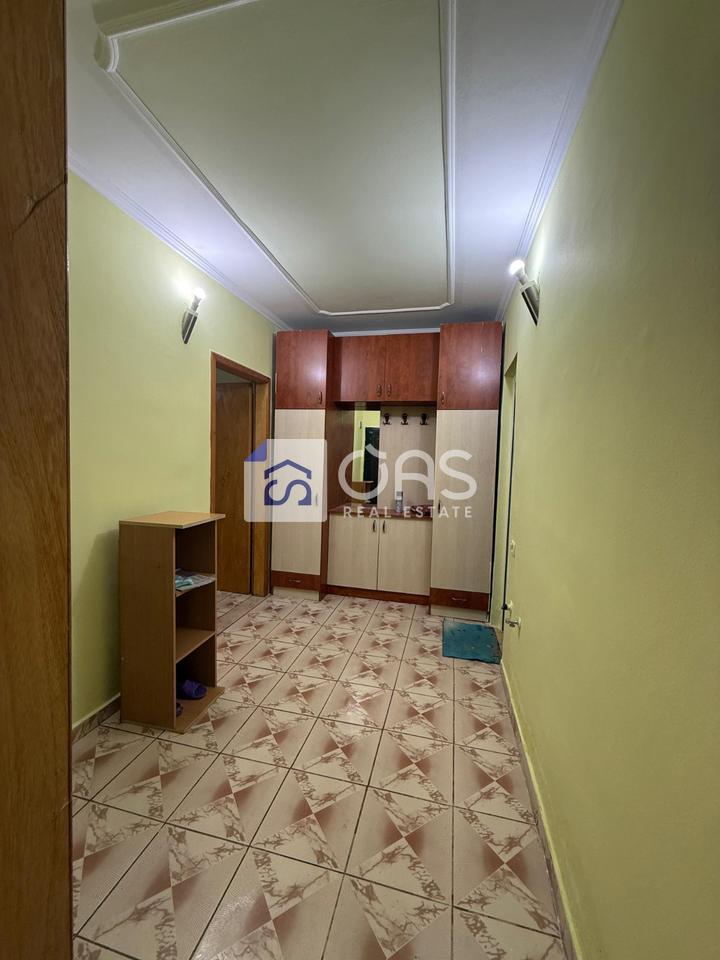 shitet apartament 1+1 pallati me shigjeta 3