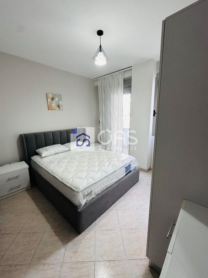 Jepet Apartament me qera 1+1 RRUGA E KAVAJES (perball deliorgjit) 3