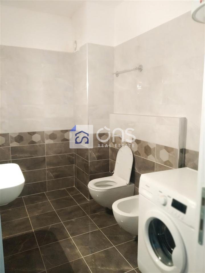 Jepet apartament me qera 1+1 tek Dritan Hoxha 4
