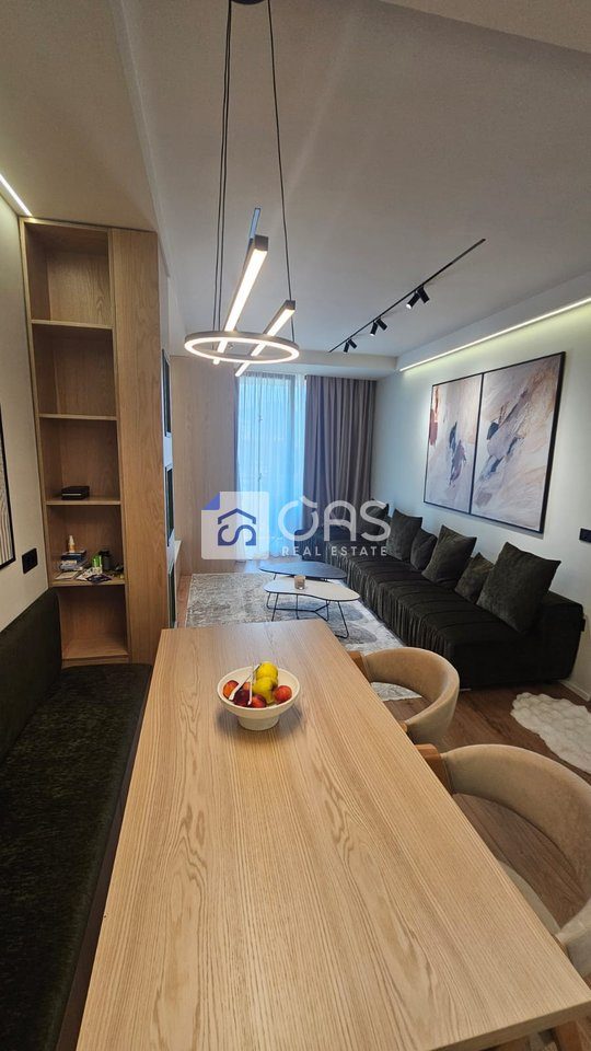 jepet me qira Apartament Luksoz 1+1 me parkim Mine Peza (Golden Tower) 4