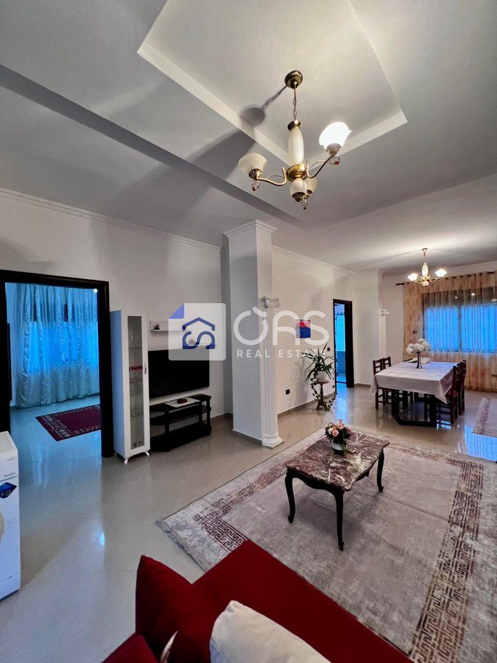 Jepet me qera apartament 2+1 ne Selit