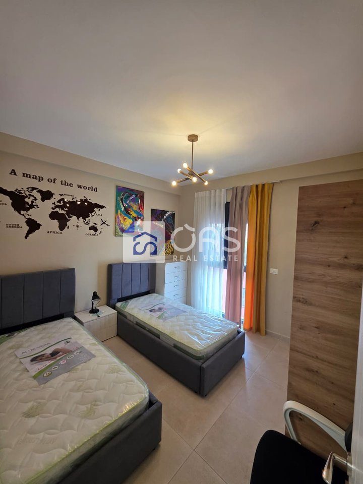 Jepet apartament me qera 2+1+2 tek Kopshti Botanik 2