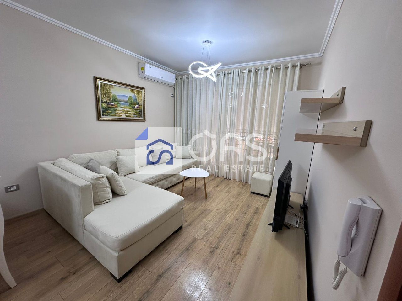 Jepet me qera Apartament 1+1 ne yzberisht 2