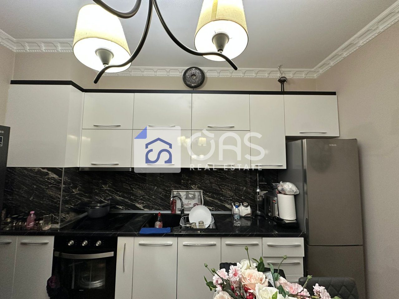 Shitet apartament 2+1+2 tek Pazari i Ri 2