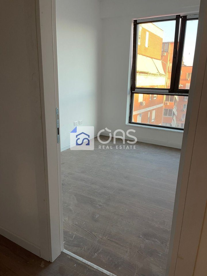 Jepet me Qera Apartament 2+1 Tek Myslym Shyri 2
