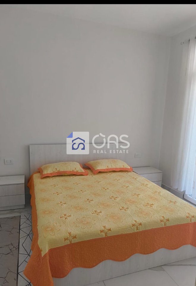 Jepet apartament me qera 1+1 Ne 5 Maj 3