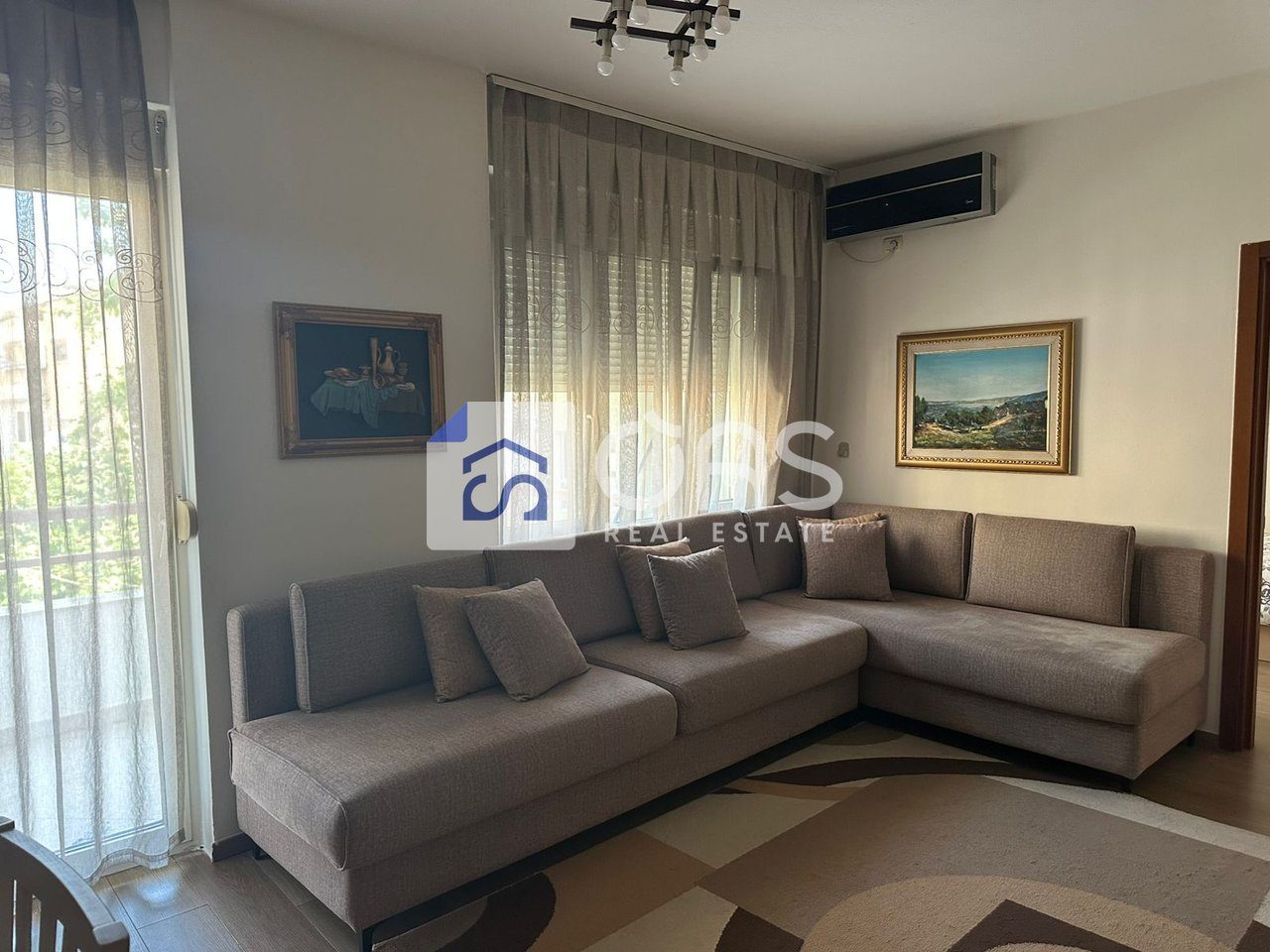 Apartament 2+1 Me Qira në Myslym Shyr, Tiranë – 750€ | 72 m² 2