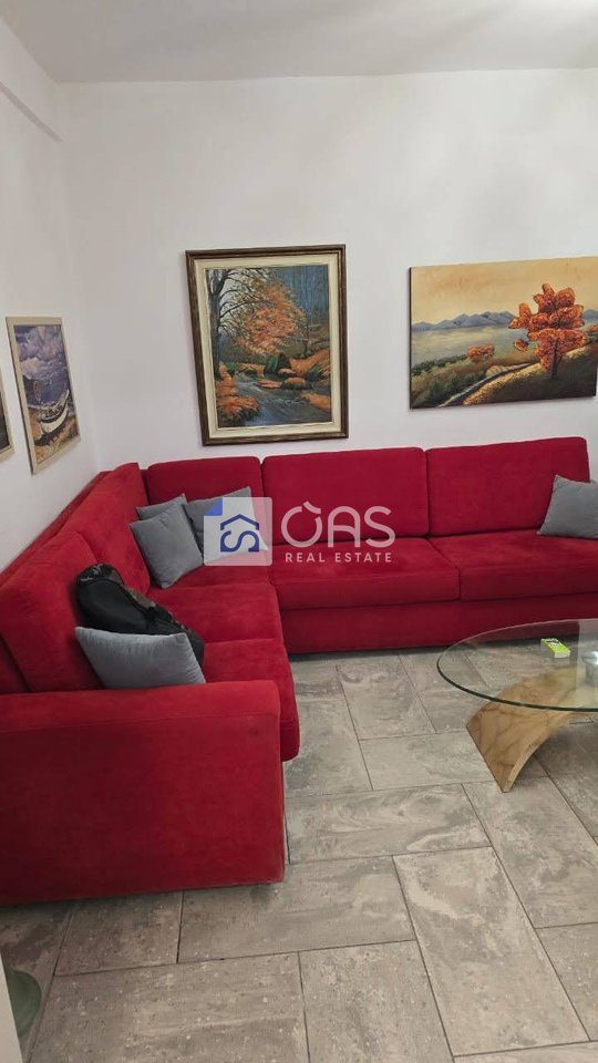 Jepet apartament me qera 2+1 Te Rruga E Dibres