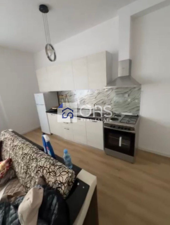 Jepet apartament me qera 2+1 tek Jordan Misja 2