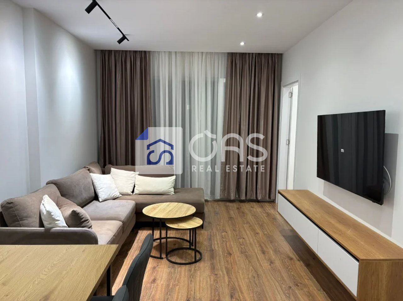 Jepet apartament me qera 1+1 Ne Laprake 4