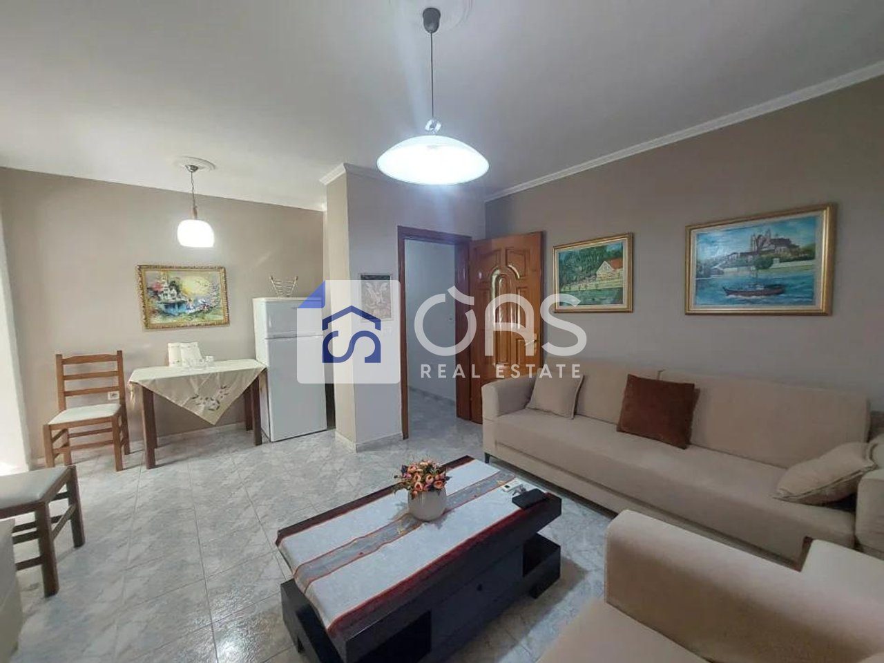 Jepet me qera apartament 1+1 te Rruga e Elbasanit 2