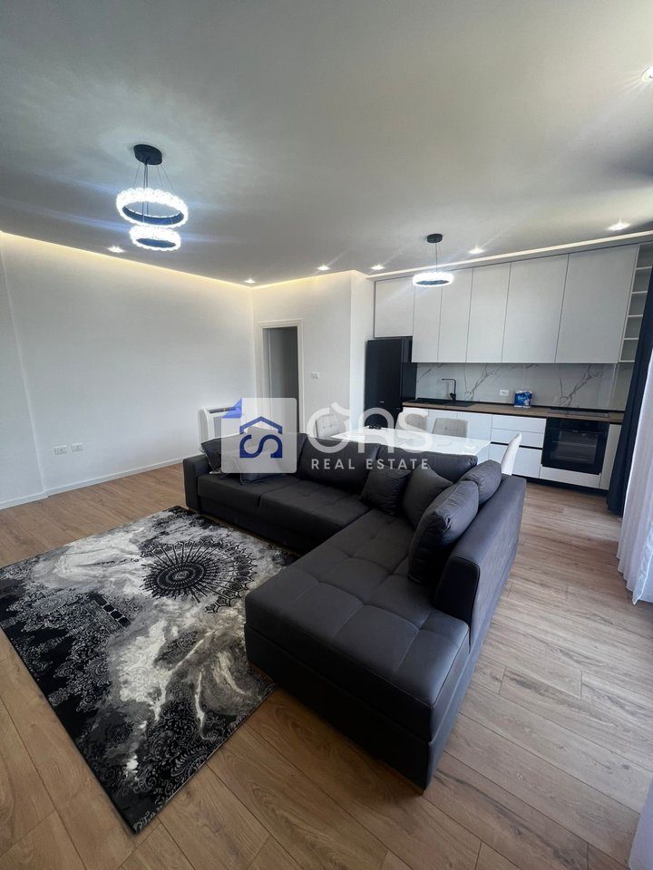 Jepet me qera super apartament 1+1 tek Bulevardi i ri. 3