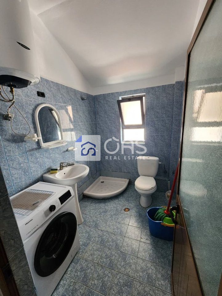 Jepet apartament me qera 2+1 ne Laprake 4
