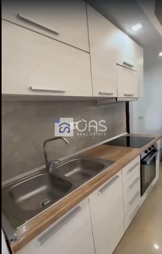 Jepet me qera apartamenti 2+1 tek Kodra Diellit 2