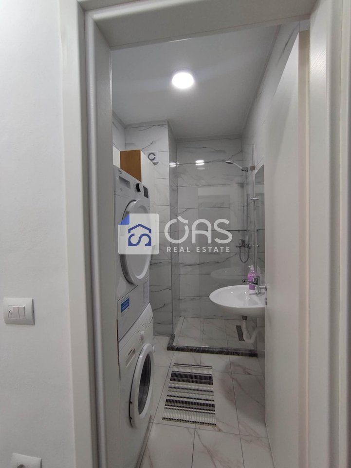 Jepet me qera apartamenti 1+1 yzberisht (amerikan 3) 3