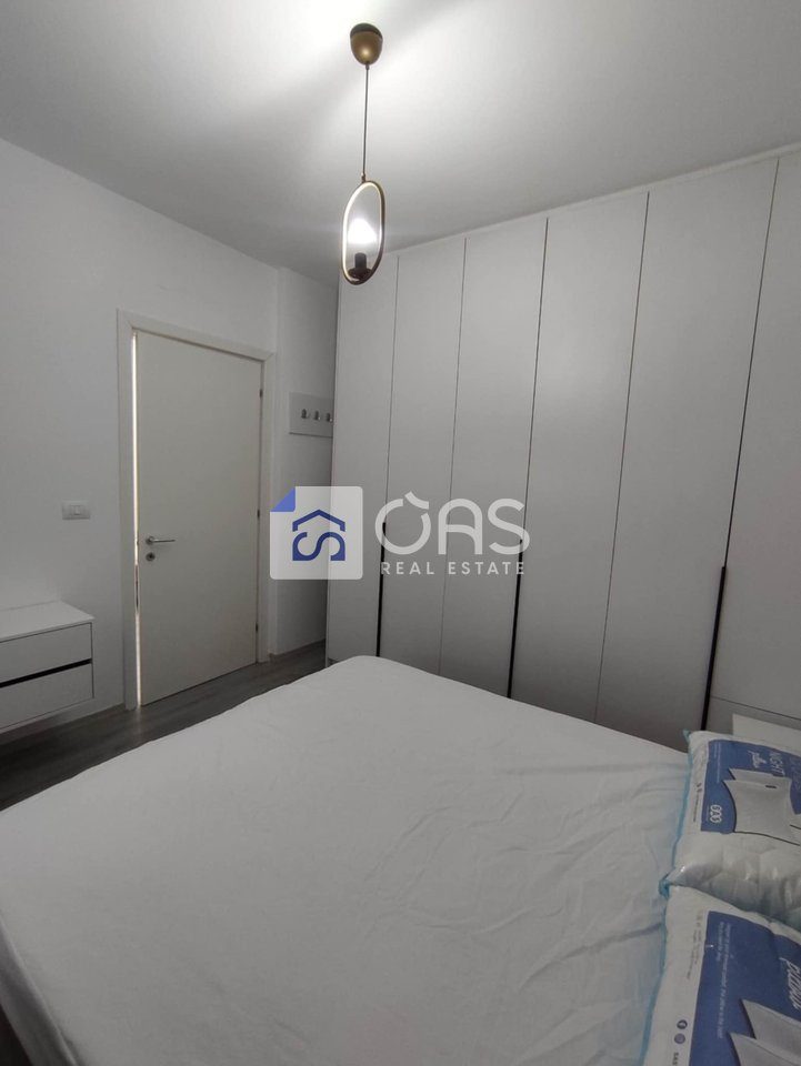 Jepet me qera apartamenti 1+1 yzberisht (amerikan 3) 2