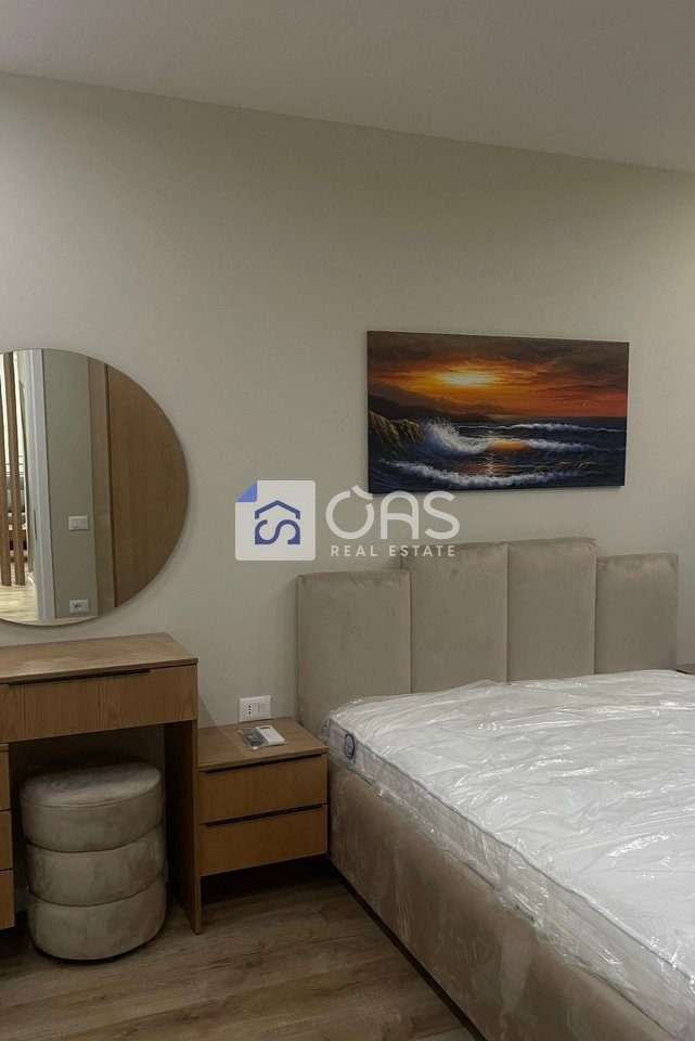 Jepet me qera apartament 2+1+2 +Parking tek Liqeni i Thate 3