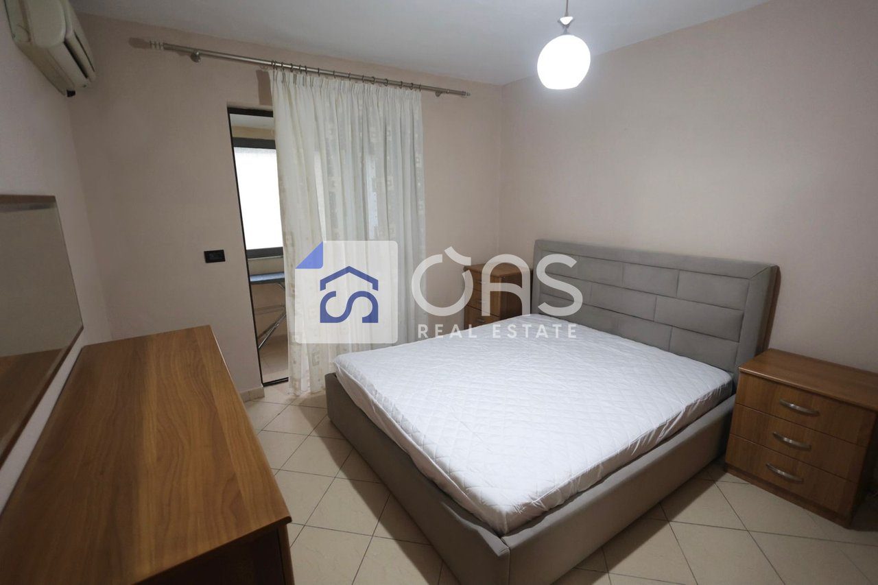 Jepet apartament me qera 2+1 Ne Brryl 2