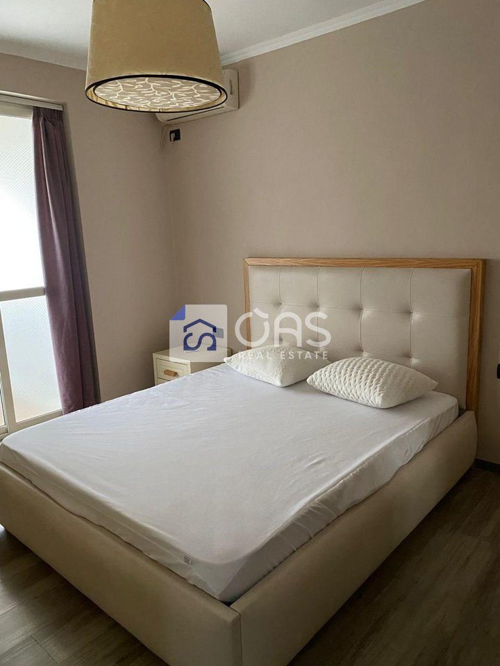 Apartament 2+1 Me Qira në Xhamllik, Tiranë - 550€ | 80 m² 4